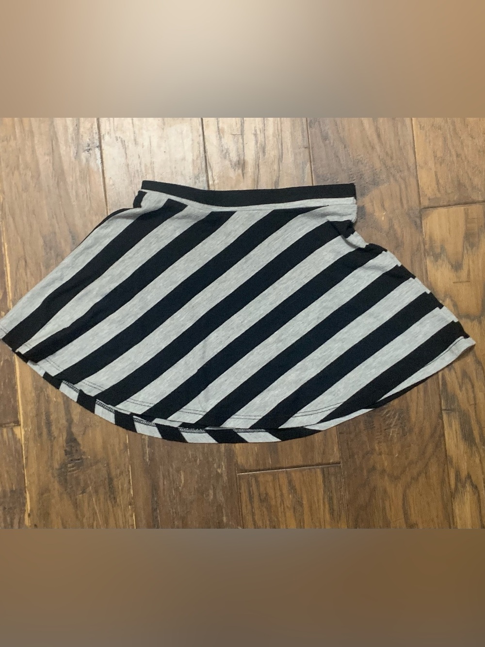 total girl Black and Gray Striped Skirt